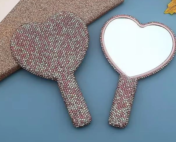 💖 Espejo de Mano con Diamantes de Imitación – Diseño Corazón 💖